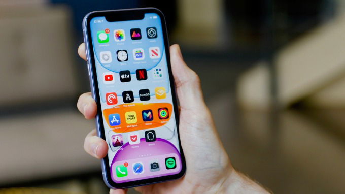 iPhone 11: Chỉ phù hợp làm máy phụ