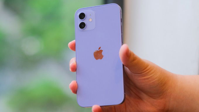 iPhone 12: Đủ dùng với nhu cầu cơ bản