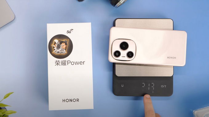 Trọng lượng của Honor Power 5G
