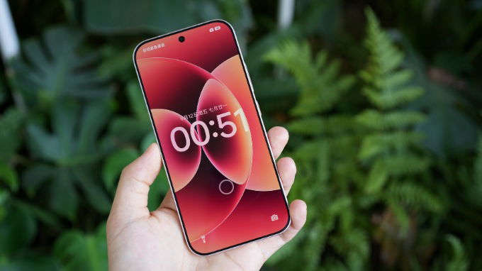 Xiaomi 17 được trang bị màn hình LTPO OLED 6.3 inch với tỷ lệ 19.6:9 