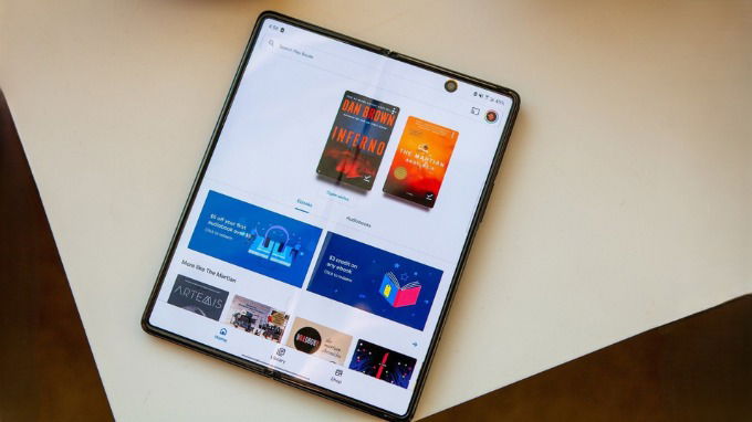 Ebook tiện lợi, dễ mang theo hơn sách giấy