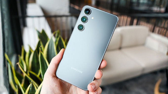 Samsung Galaxy S24 Plus