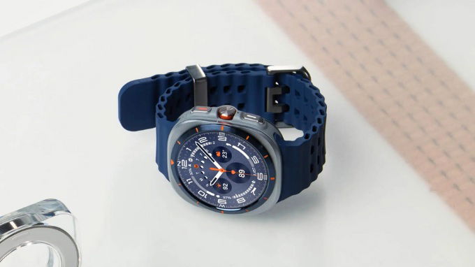 Galaxy Watch Ultra 2025: Đỉnh cao cho người yêu thể thao
