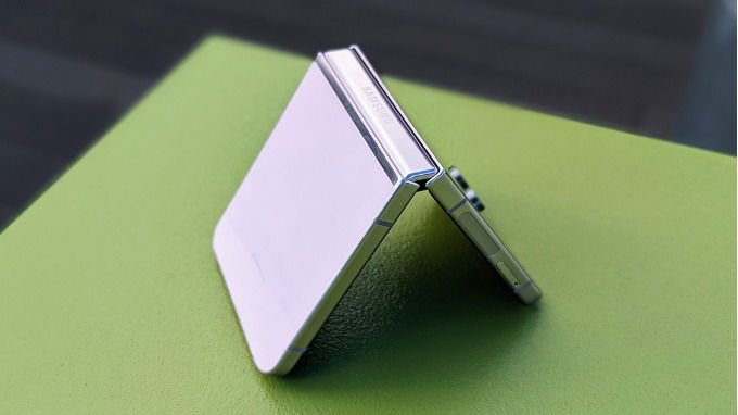 Samsung Galaxy Z Flip 5