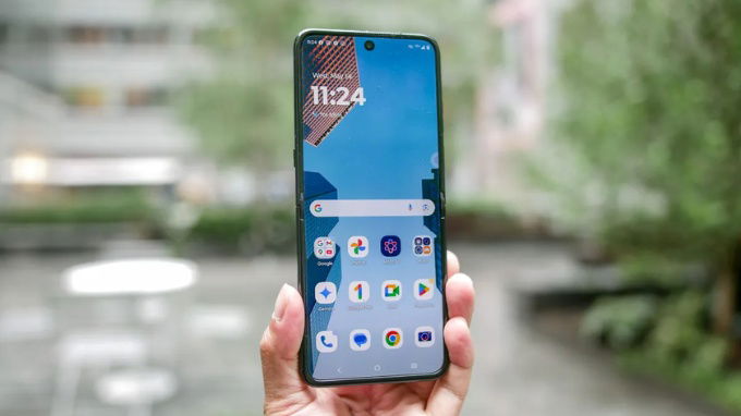 Motorola Razr Ultra (2025)