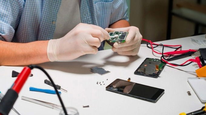 Mang đến trung tâm bảo hành hoặc cửa hàng sửa chữa