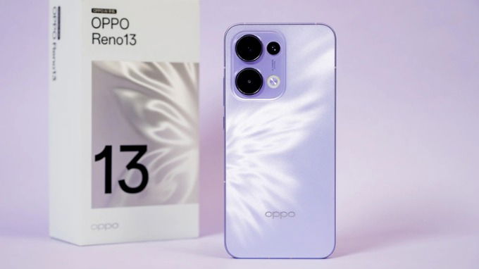 OPPO Reno 13