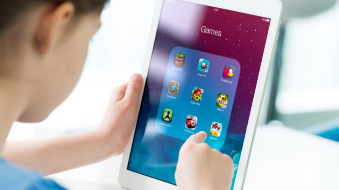 Phụ huynh có nên mua iPad cho trẻ em?