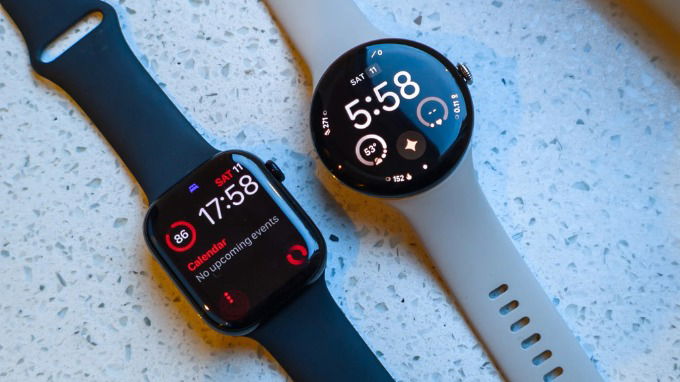 Cơ chế thay dây của cả hai mẫu đồng hồ đều không thay đổi 