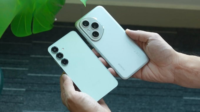 So sánh HONOR 400 Pro và Samsung Galaxy S25 về thiết kế