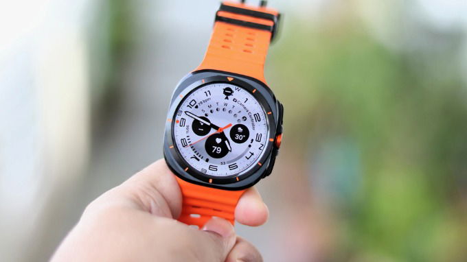 Galaxy Watch Ultra 2025