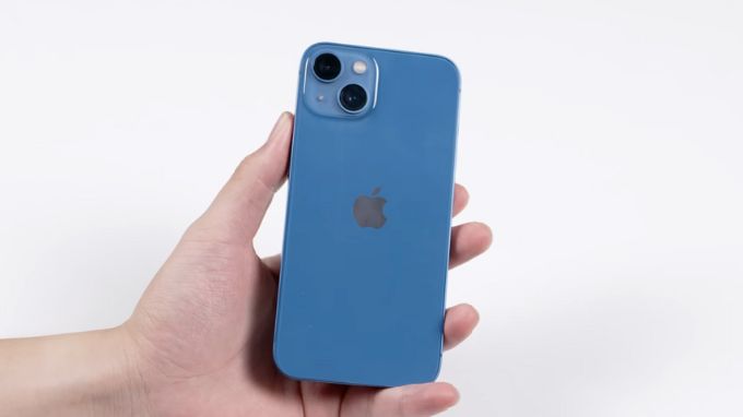 Thiết kế iPhone 13 
