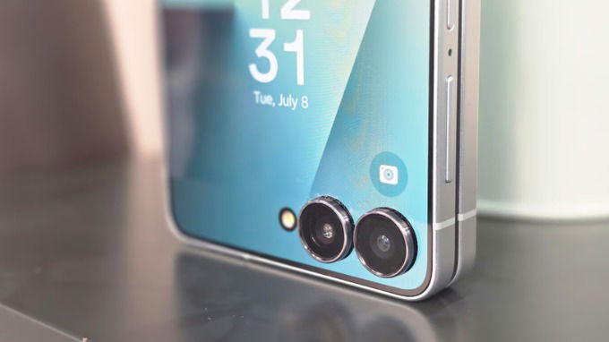 Thông số camera Galaxy Z Flip 7