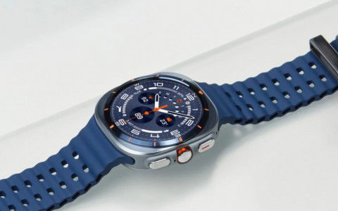 Đánh giá Galaxy Watch Ultra 2025: Có đáng để nâng cấp?