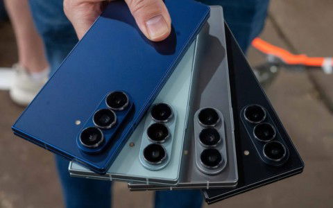 Samsung Galaxy Z Fold 7 có mấy màu? Mua màu nào đẹp nhất?