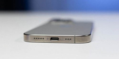 iPhone 17 dùng cổng sạc gì? Sạc bao nhiêu W? Có sạc nhanh không?