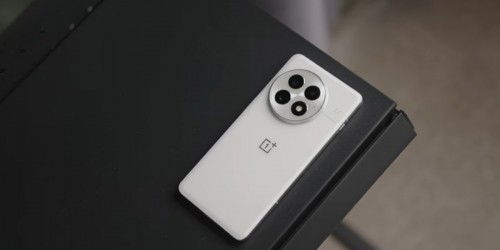 OnePlus 13 bản quốc tế lộ tốc độ sạc không dây đáng thất vọng