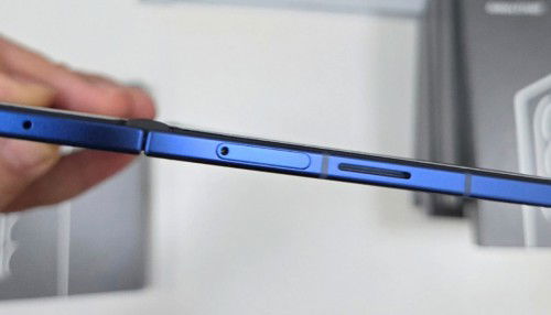 Galaxy Z Fold 7 lộ ảnh thực tế: Thiết kế siêu mỏng cực ấn tượng!