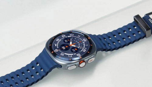 Đánh giá Galaxy Watch Ultra 2025: Có đáng để nâng cấp?