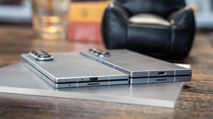 Độ mỏng của Galaxy Z Fold 7 so với Z Fold 6