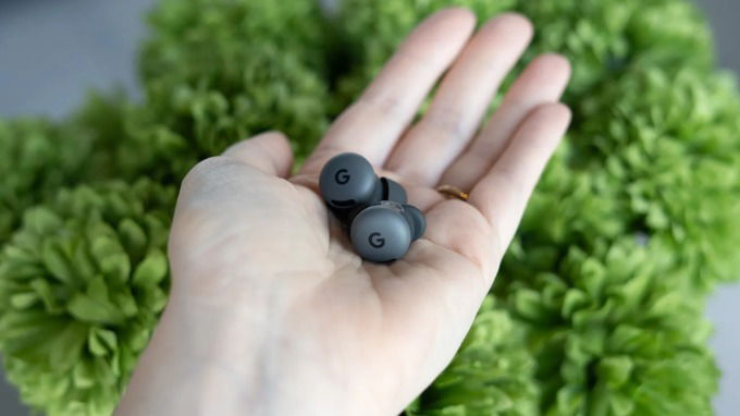 Trên tay tai nghe Pixel Buds 2a
