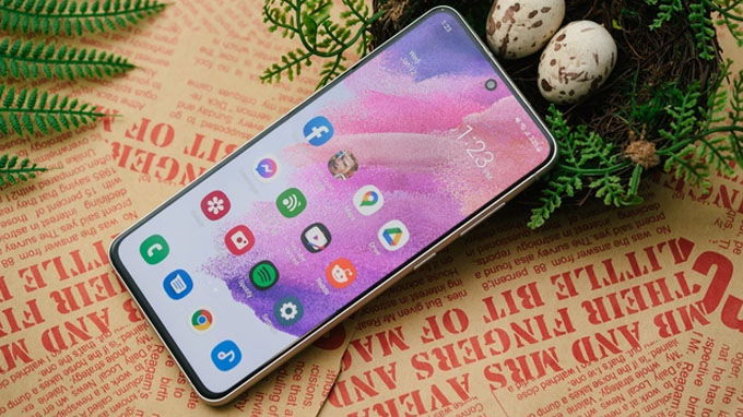 Galaxy A73 5G có hiệu năng mạnh mẽ