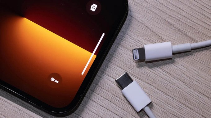 Dòng iPhone 15 sẽ sử dụng USB-C