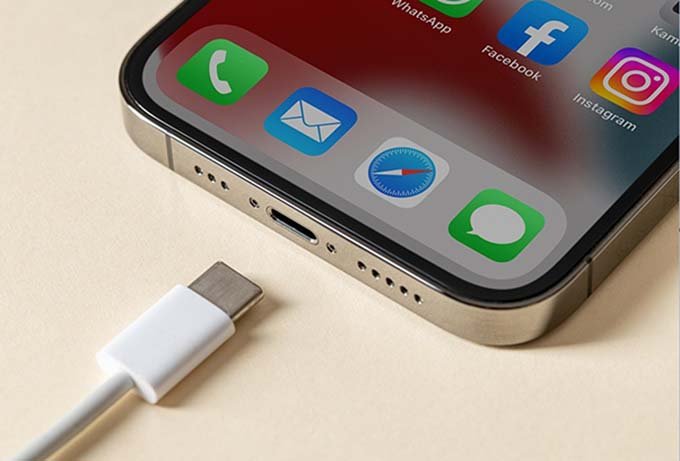 Cổng USB-C với tốc độ sạc, truyền dữ liệu nhanh hơn iPhone 14 Pro Max