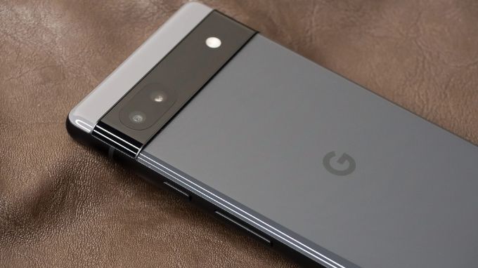 Google Pixel 6a 128GB cũ Mỹ sở hữu cảm biến chính có độ phân giải 12.2 MP