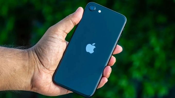 iPhone SE (2020)