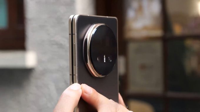 Hệ thống camera Honor Magic V5