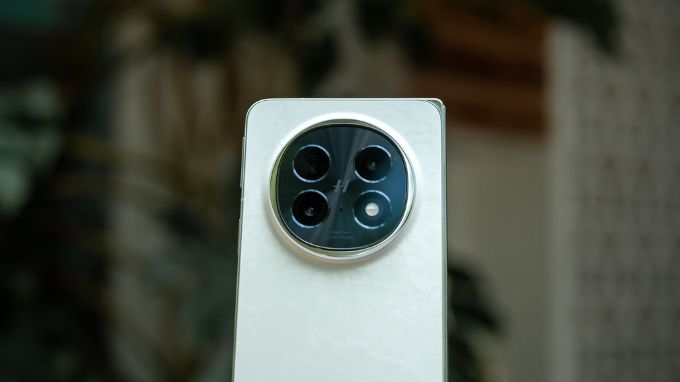 Hệ thống camera Oppo Find N5