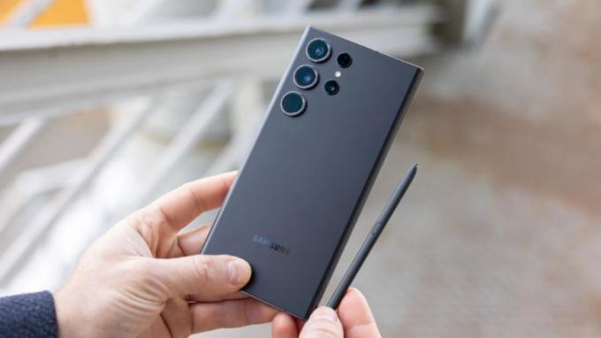 Dung lượng pin S23 Ultra