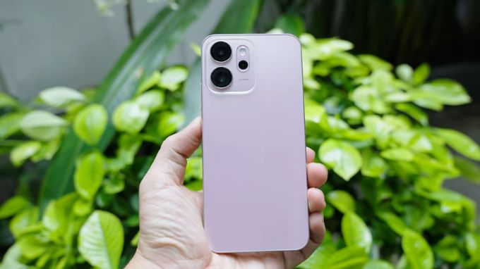 Dung lượng pin của Oppo Reno14 F và Xiaomi 14T