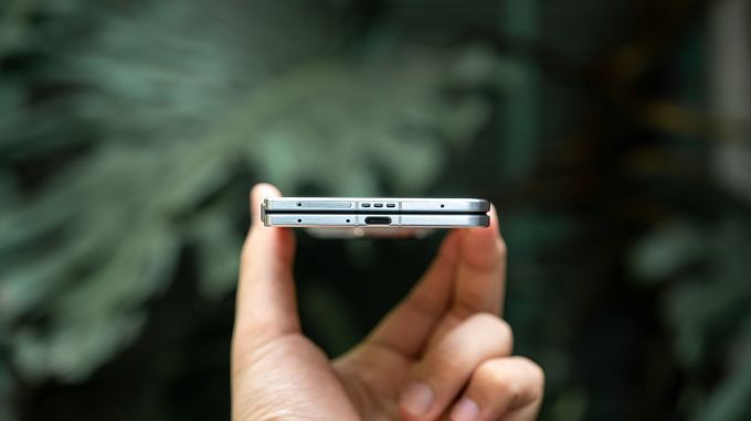 Dung lượng pin Oppo Find N5 vượt trội hơn Galaxy Z Fold 7
