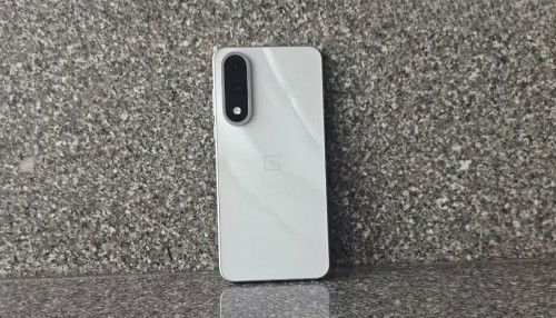 OnePlus Nord 5 có gì nổi bật? Đánh giá chi tiết từ thiết kế đến hiệu năng