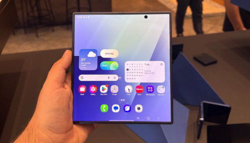 Galaxy Z Fold 7 ra mắt không có bút S Pen, vì sao Samsung lại loại bỏ?