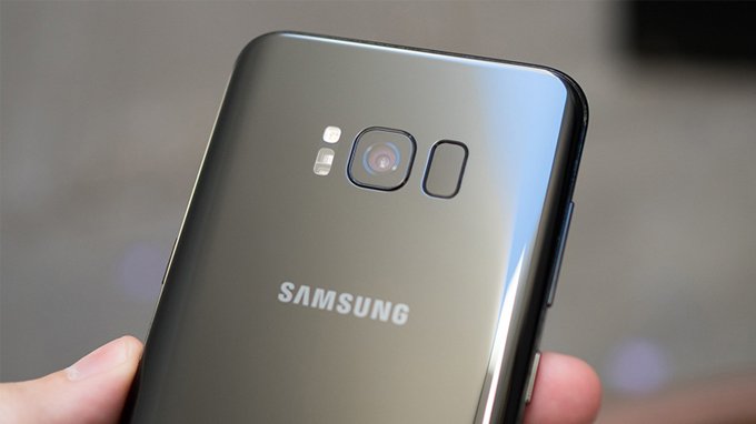 thiết kế Samsung Galaxy S8 Plus - xtmobile