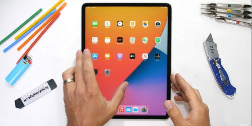 Test độ bền iPad Pro 12.9 inch 2021 liệu có dễ gãy như model tiền nhiệm