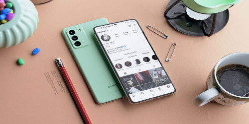 Galaxy S21 FE - đối thủ đáng gờm của iPhone 13 mini sắp ra mắt