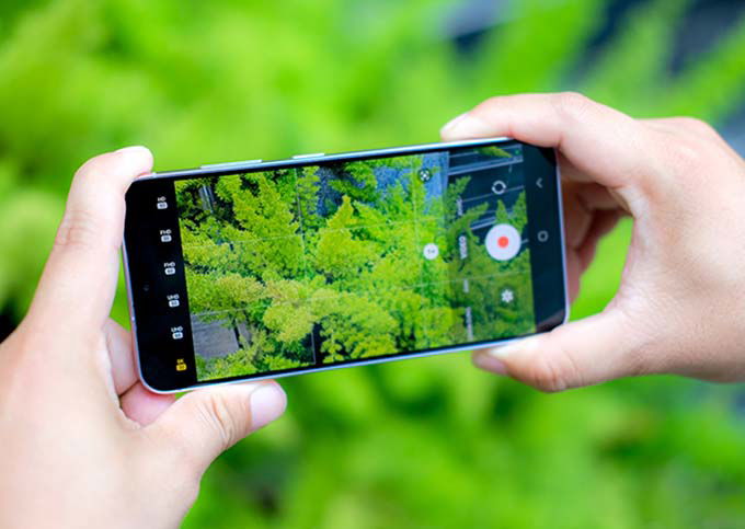 Galaxy S23 có hệ thống camera tốt hơn Galaxy Z Flip 5