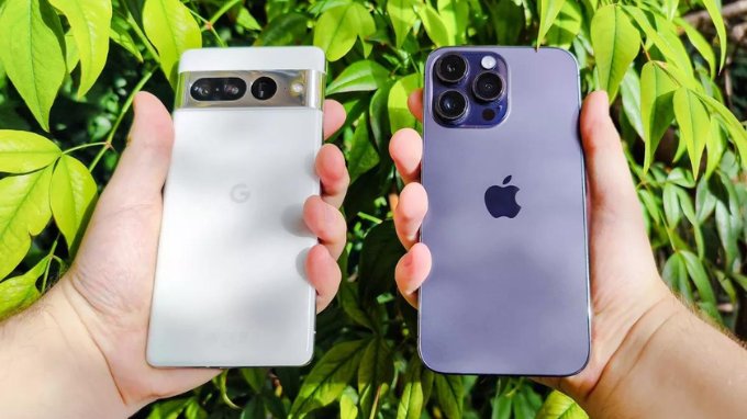 iPhone 14 Pro Max và Google Pixel 7 Pro có thiết kế hoàn toàn khác biệt