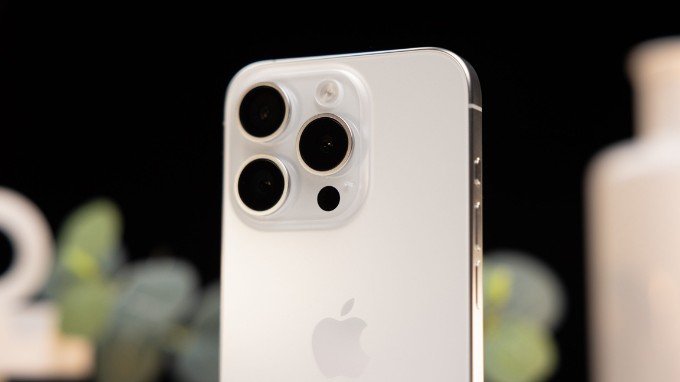 iPhone 16 Ultra có gì mới?