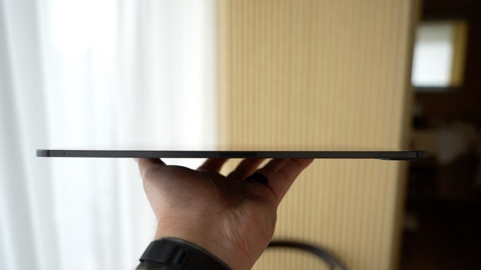 Thiết kế siêu mỏng của iPad Pro M4