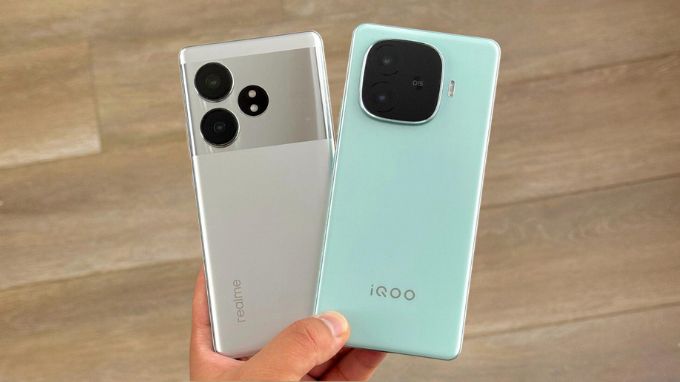 Nên mua Vivo iQOO Z9 Turbo hay Realme GT Neo 6 SE?