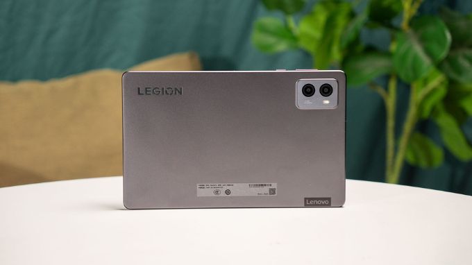 Lenovo Legion Y700 2023