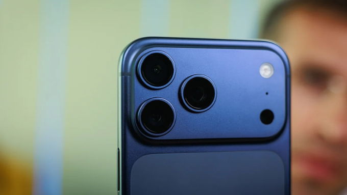 Apple phát hành iOS 26.1 beta 4, sửa lỗi camera tự khởi động
