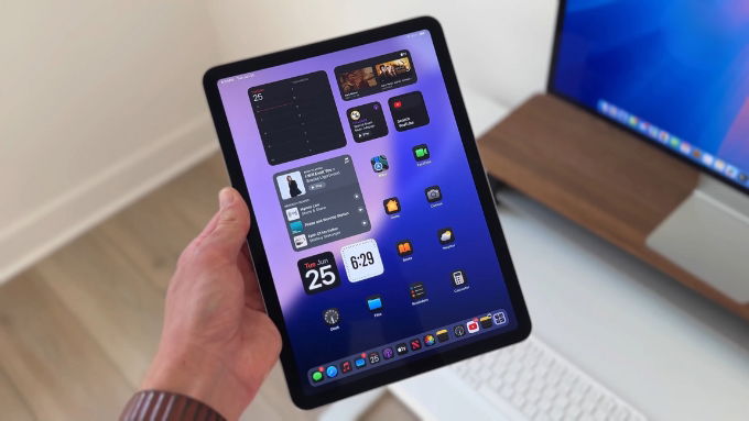 iPad Air 6 11 inch 128GB ra mắt năm 2024 với chip M2, đáp ứng tốt nhu cầu học tập chuyên sâu của sinh viên