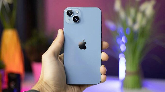 iPhone 14 Plus cũ (99%) là lựa chọn đáng cân nhắc cho những ai ưu tiên thời lượng pin dài và không gian hiển thị rộng rãi 
