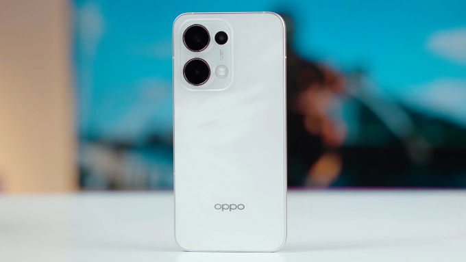 OPPO Reno13 mang đến sự cân bằng giữa thiết kế tinh tế và khả năng chụp ảnh ấn tượng